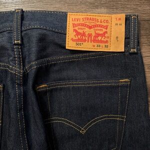 Levis 501 raw denim jeans